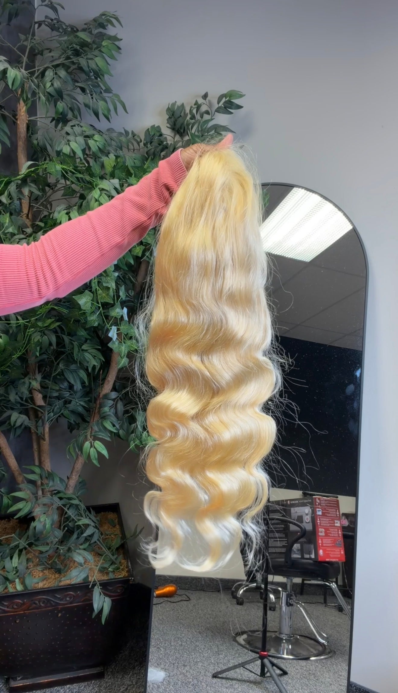 Blonde (613) Body Wave Frontal Wig